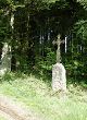 Croix dans la forêt